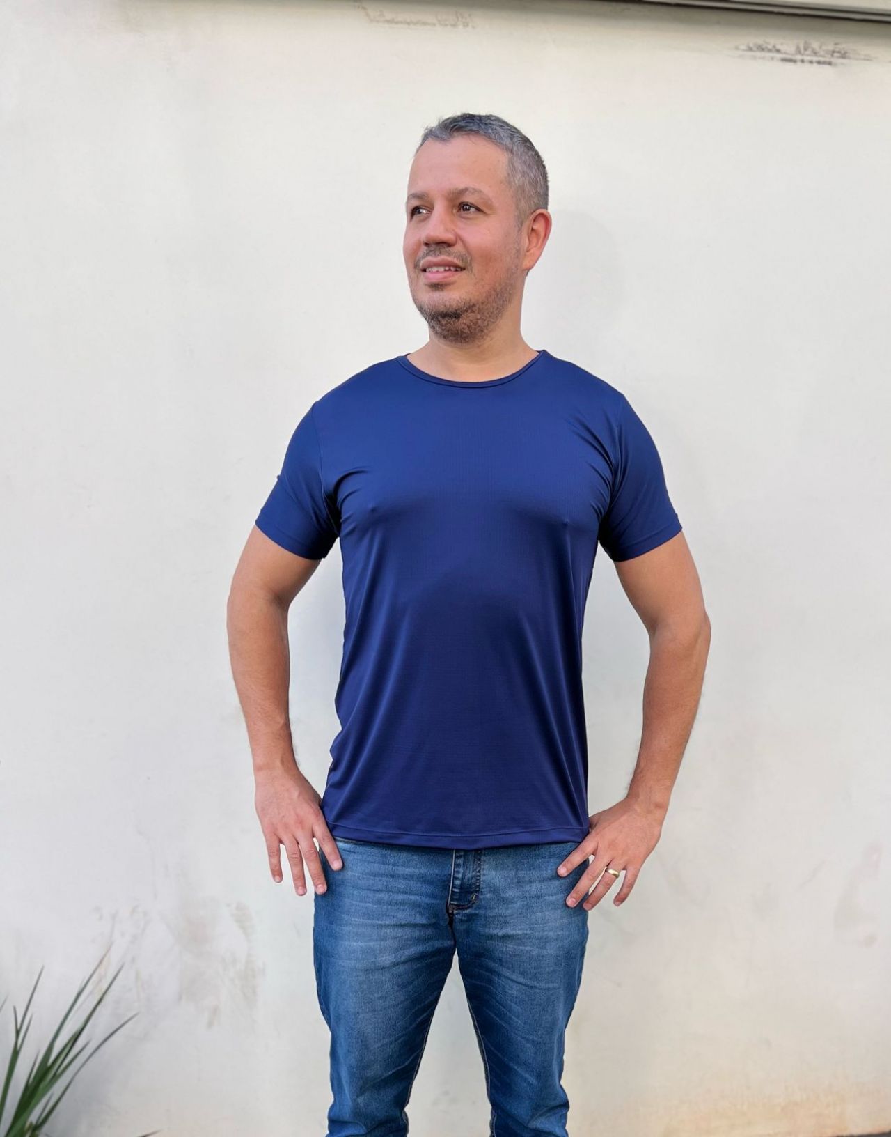 Lizfit . Camiseta Masculina em Dry Fit