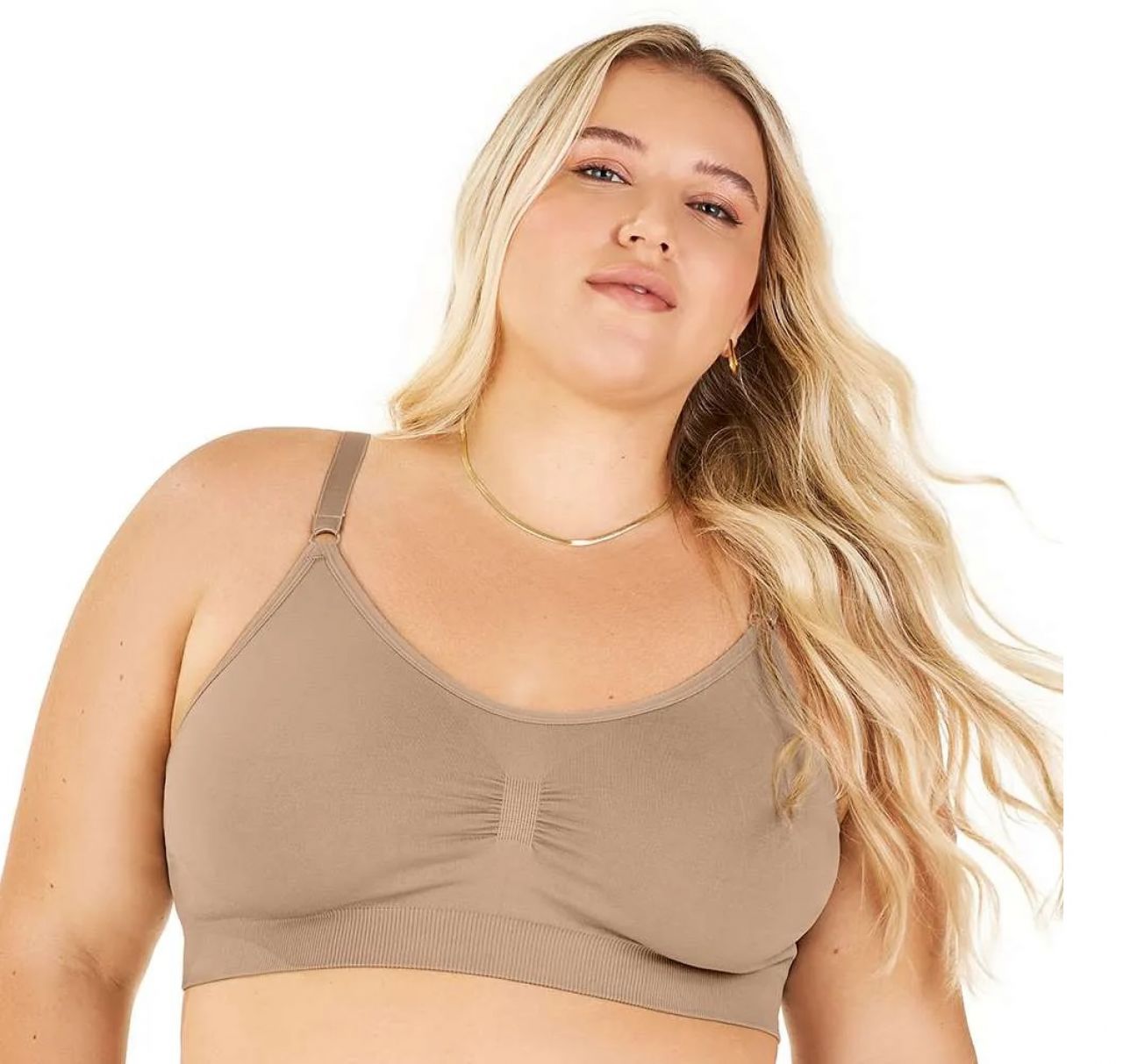 Zee Rucci. Soutien basic confort sem costura com bojo franzido.