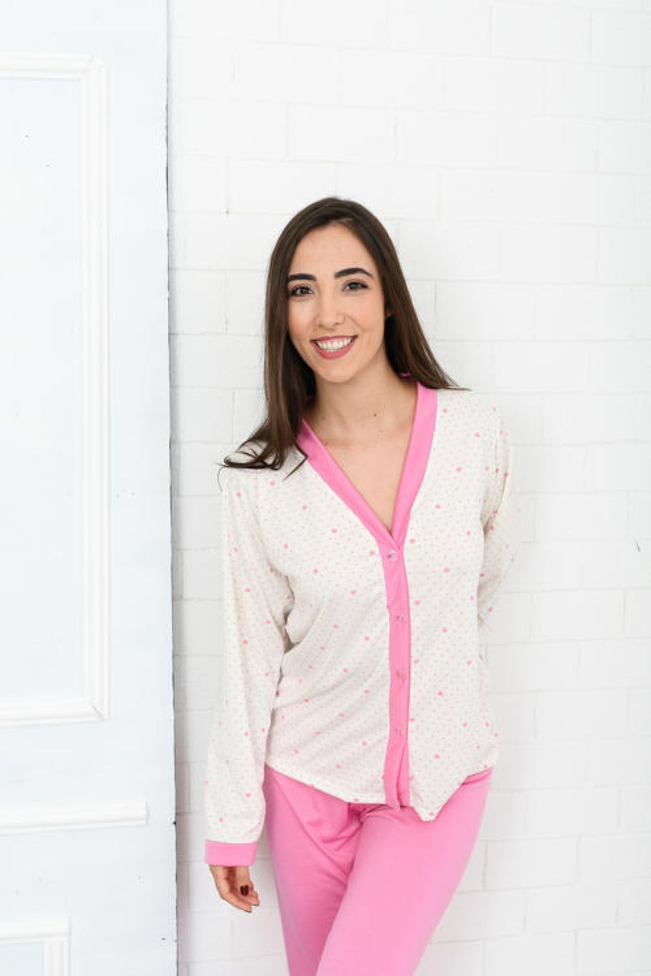 Conjunto de Pijama Feminino de Inverno modelo de Botão. Fabricado em Meia Malha