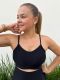 Liz fit. Top Fitness Cirrè modelo de bojo fixo, alças finas e cós duplo estruturado