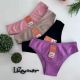Tanga de coton lisa com viés reforçado.