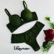 Plus Size. Conjunto de Soutien rendado com bojo e corpo reforçado. Fio dental asa delta rendado.
