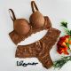 Plus Size. Conjunto de Soutien rendado com bojo e corpo reforçado. Fio dental asa delta rendado.