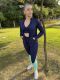 Liz Fit. Jaqueta Bomber Feminina. Modelo com bolsos e abertura total em zíper
