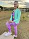 Liz Fit. Jaqueta Bomber Feminina. Modelo com bolsos e abertura total em zíper