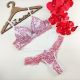 Fabricado por Lizamor. Conjunto de Soutien rendado push up. Acompanha fio dental rendado strappy bra.